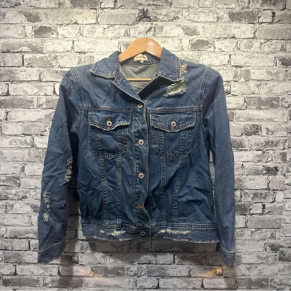 EUC Sunset + Spring Blue Denim Jacket W/ Graphic